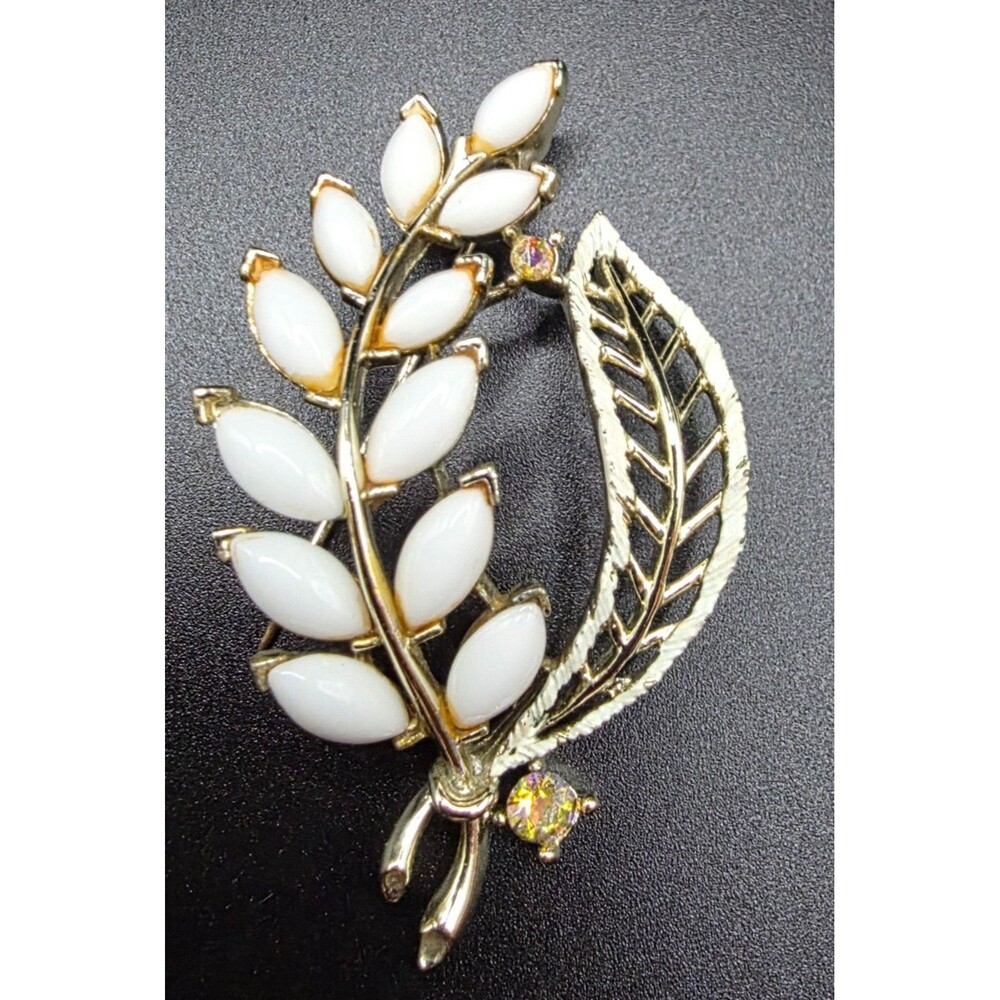Vintage Signed Lisner Milk Glass Leaf Brooch AB Rhinestone Gold Tone Pin